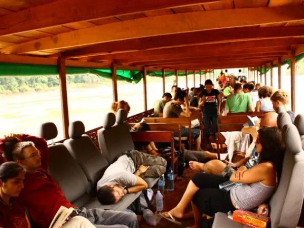 Slow Boat Chiang Rai to Luang Prabang : A Complete Explorers Guide